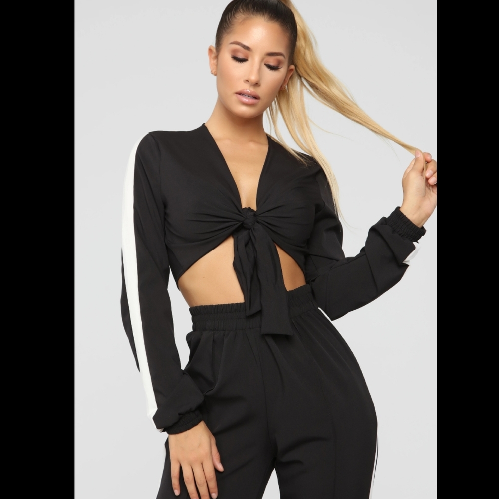 Fashion Nova Black/White Pant Set